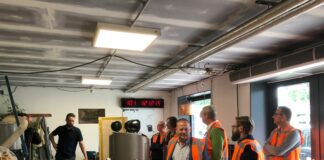 Upcyclecentrum Almere Ruig & Geroest circulaire hub milieustraat van de toekomst stad Antwerpen Modulo Milieustraten Care4Circulair